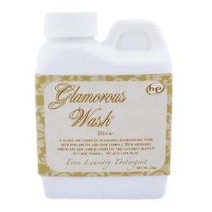 Glamorous Wash Fine Laundry Detergent
